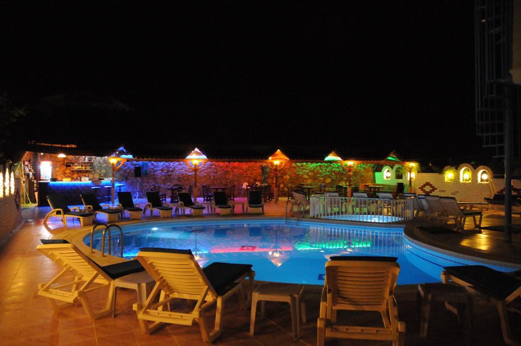 Atlantik Apart Hotel Didim Exterior photo